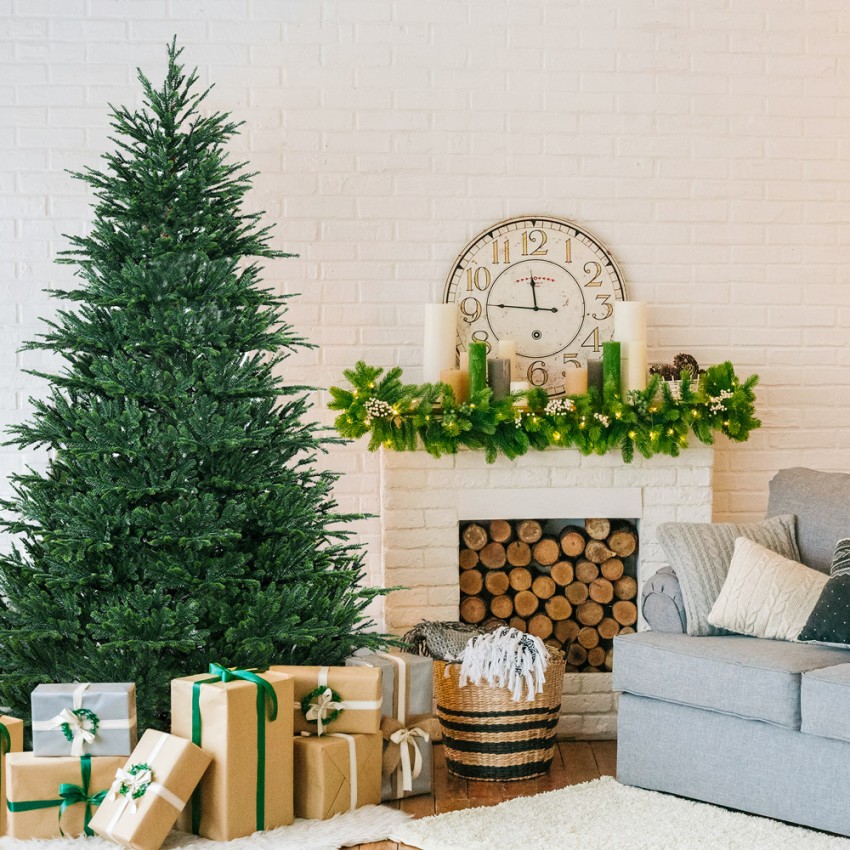 Albero Di Natale Artificiale Finto Verde Classico Alto 180cm Grimentz