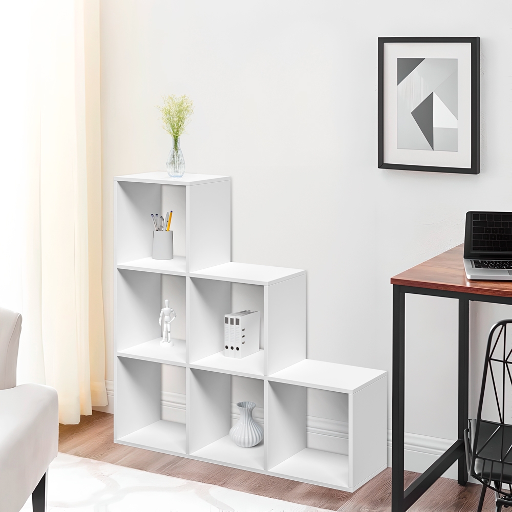 Estante de parede moderna branca em design de escada com prateleiras em forma de cubo Ika 1