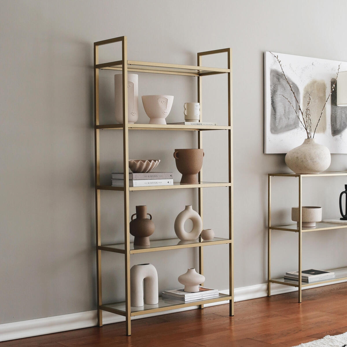 Estante de parede 165cm em metal dourado com prateleiras em vidro Lola Tall