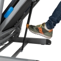 Tapete de corrida elétrico dobrável inclinável 12 programas com rodas K2 Escolha