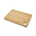 Tábua de corte em madeira para cozinha 33x23 x a.1,5 cm com furo Omela Promoção