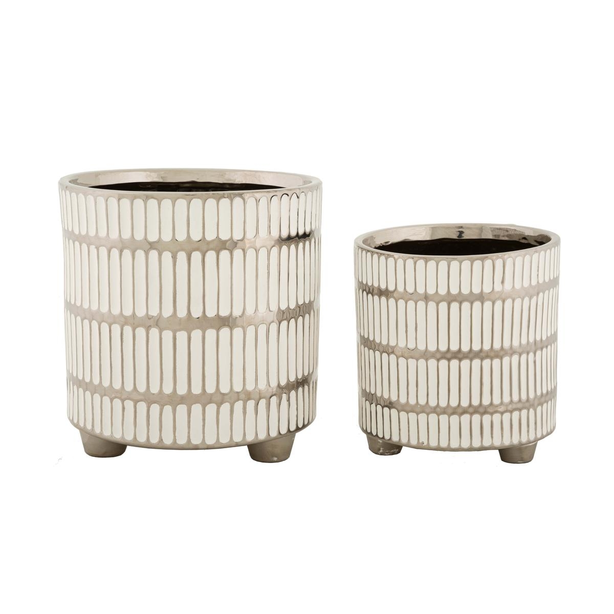 Conjunto de 2 vasos em cerâmica branca com decorações prateadas Ray Promoção Conjunto de 2 vasos em cerâmica branca com decorações prateadas Ray Promoção