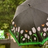 Guarda-chuva com tulipas que mudam de cor com a chuva Escolha