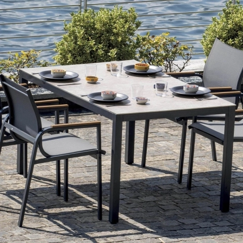 Conjunto de Exterior com Mesa de Vidro e 4 Cadeiras Tarquinia Promoção