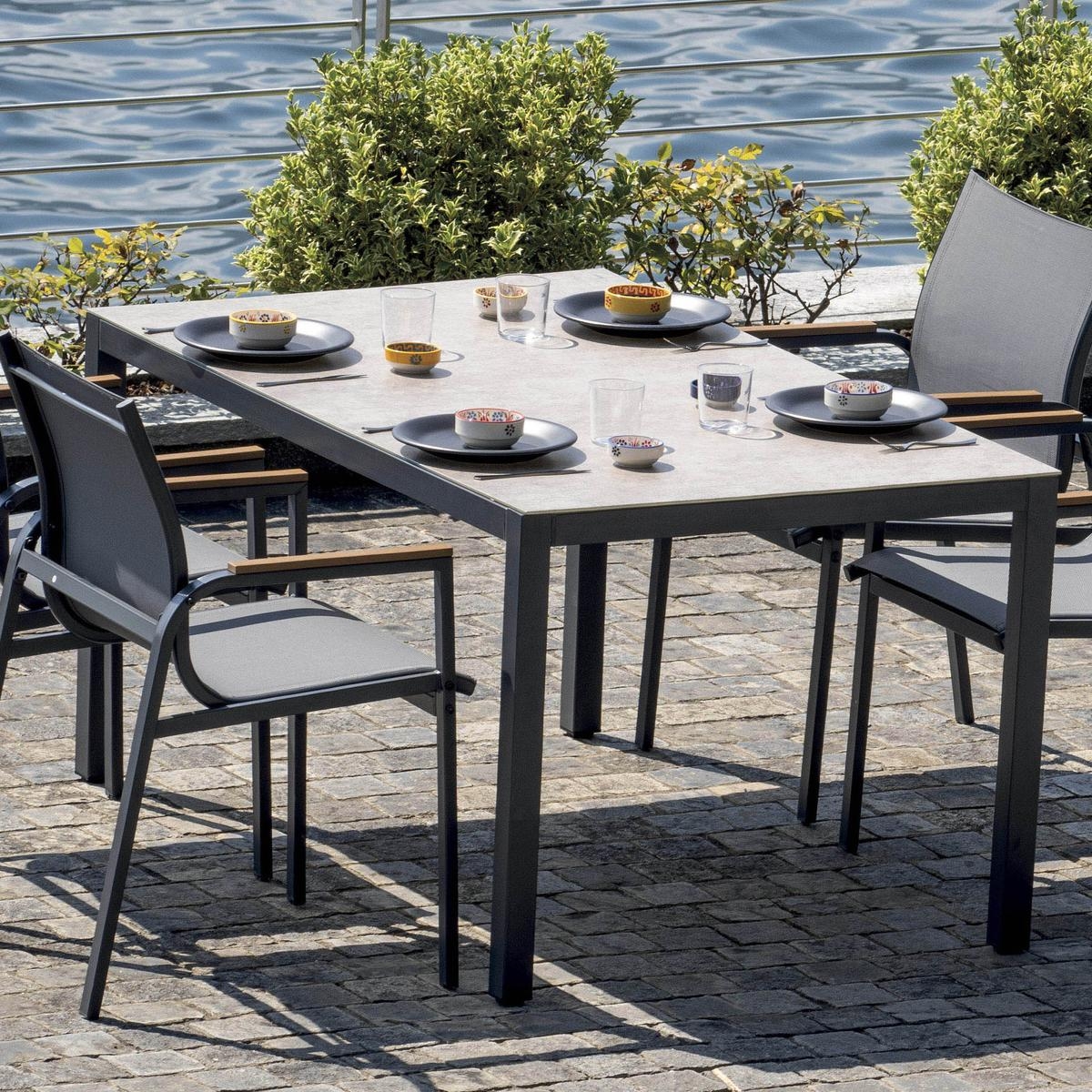 Conjunto de Exterior com Mesa de Vidro e 4 Cadeiras Tarquinia Promoção Conjunto de Exterior com Mesa de Vidro e 4 Cadeiras Tarquinia Promoção