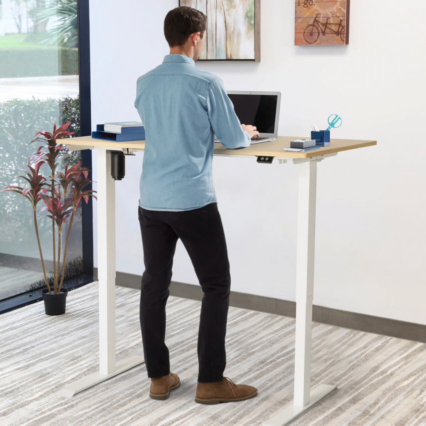 Mobiliário para home office: Secretária ajustável em altura de design elétrico para escritório e estúdio Standwalk 120x60