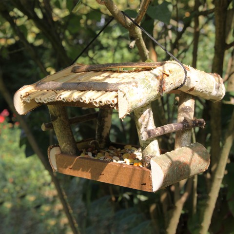 Alimentador de pássaros selvagens em madeira para exterior Natural